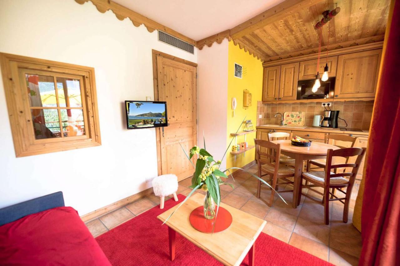 La Carte Postale Apartman Duingt Kültér fotó